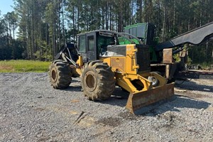Caterpillar 525C  Skidder